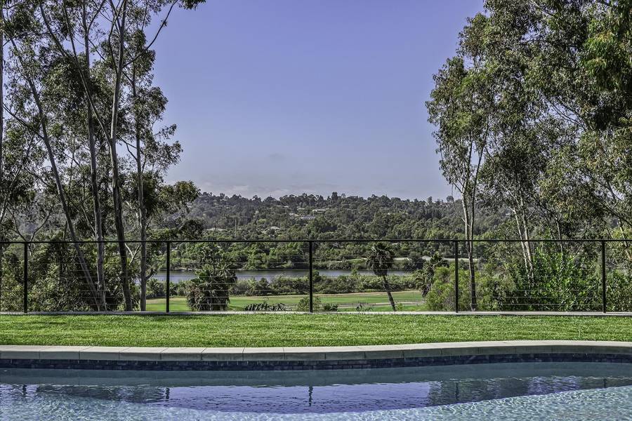 6152 Via Canada Del Osito, Rancho Santa Fe, CA 92067