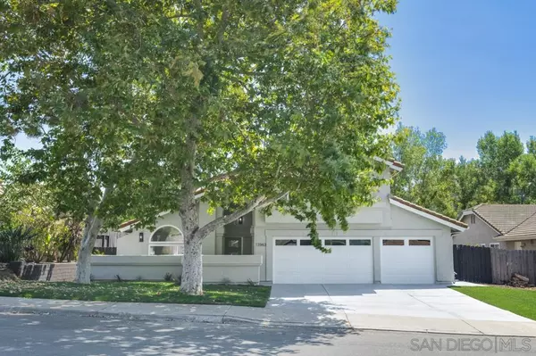 13983 Poway Valley Rd, Poway, CA 92064