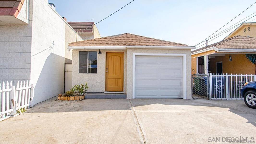 11408 Laurel Canyon Blvd, San Fernando, CA 91340