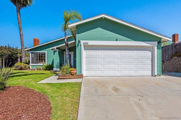 4414 Springtime Dr, Oceanside, CA 92056