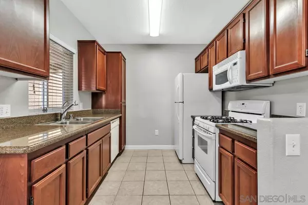 7653 Mission Gorge Rd #Unit 54, San Diego, CA 92120