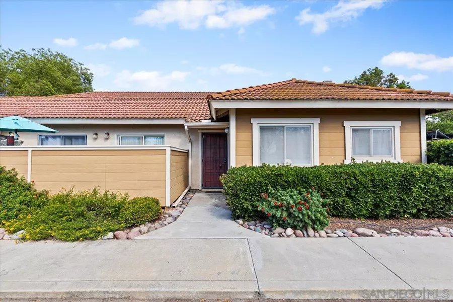 10730 Holly Meadows Dr #A, Santee, CA 92071