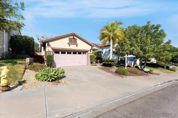 Chula Vista, CA 91914,2467 Falcon Valley Dr