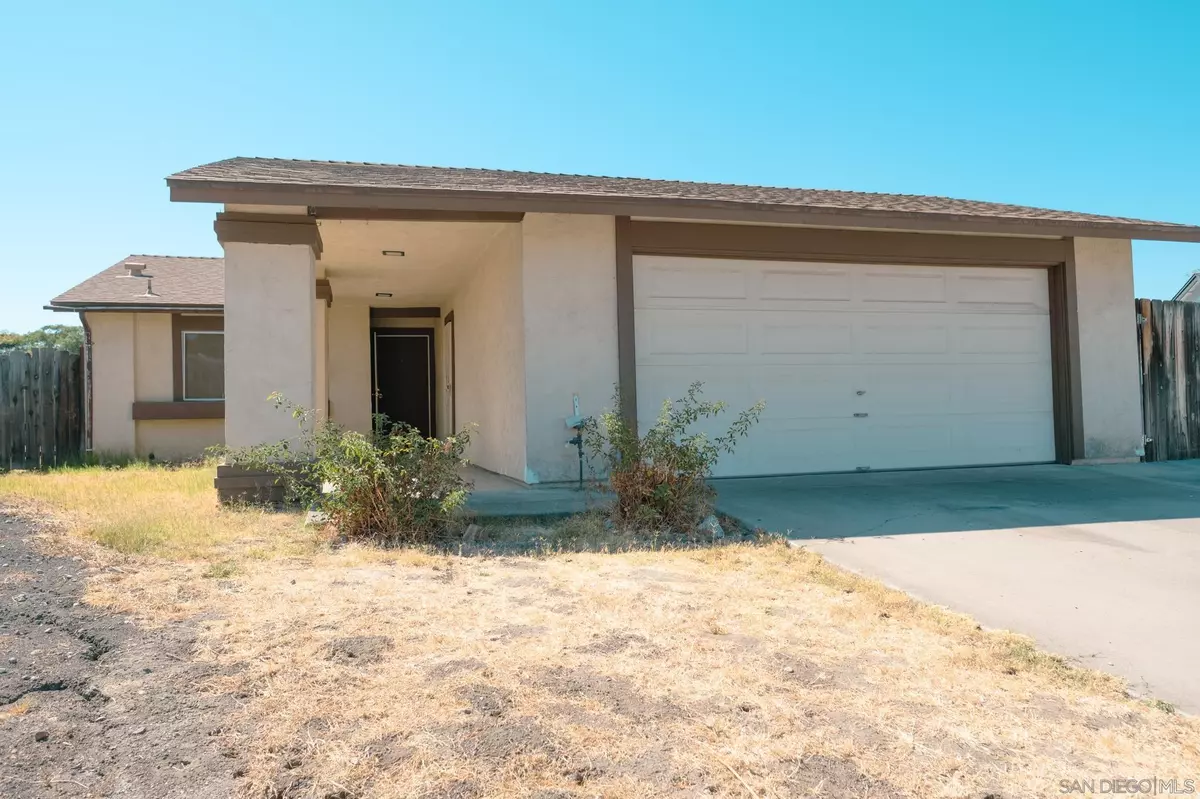 Santee, CA 92071,10101 Carrie Ellen Ct