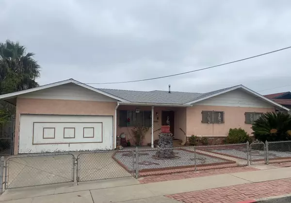 5166 Coban St, San Diego, CA 92114