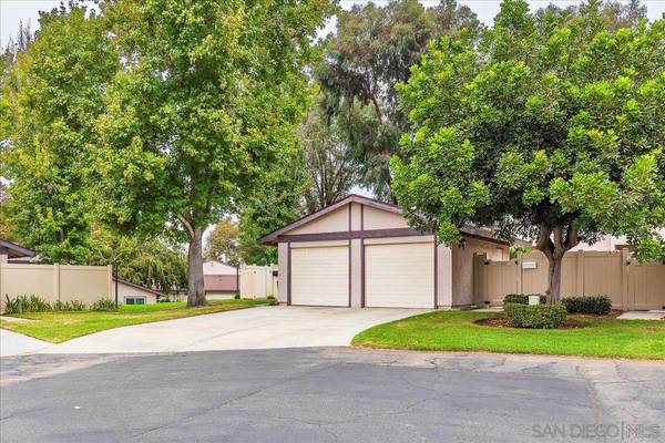 17373 Ruette Abeto, San Diego, CA 92127