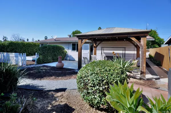 Poway, CA 92064,14333 Lolin Ln