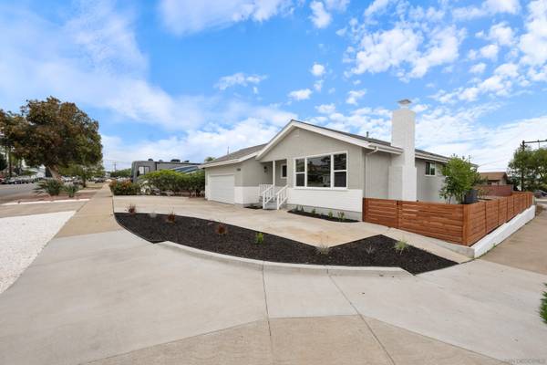 3988 Ashford St, San Diego, CA 92111