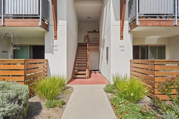 Encinitas, CA 92024,1820 S El Camino Real #205