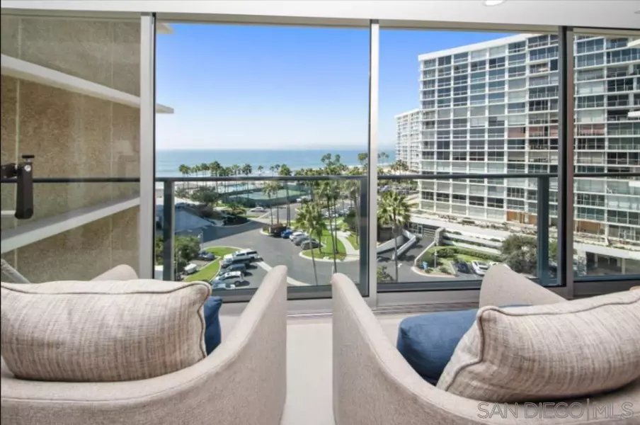 1820 Avenida Del Mundo #701, Coronado, CA 92118