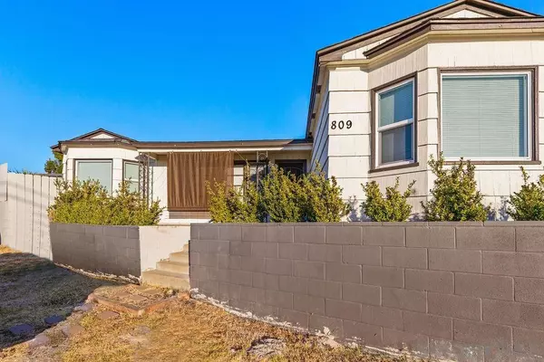 809 Merlin Dr., San Diego, CA 92114