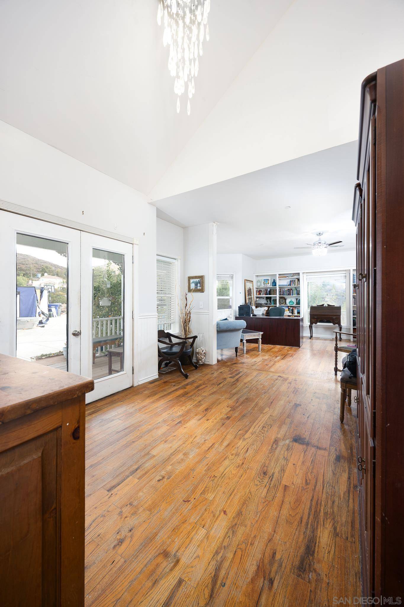 Poway, CA 92064,14530 Crestline Dr