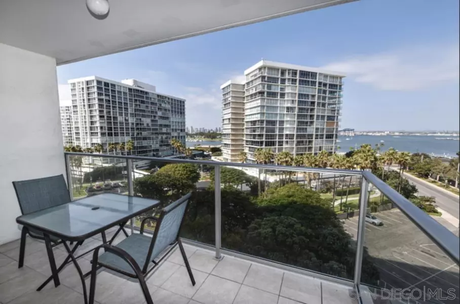 1830 Avenida Del Mundo #812, Coronado, CA 92118