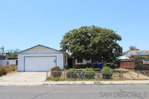 236 S Royal Oak Dr, San Diego, CA 92114