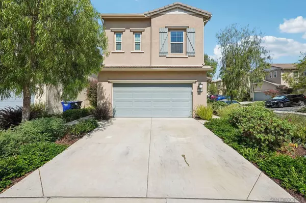 2081 Blue Oak Ln, Vista, CA 92084