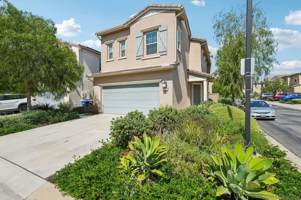 Vista, CA 92084,2081 Blue Oak Ln