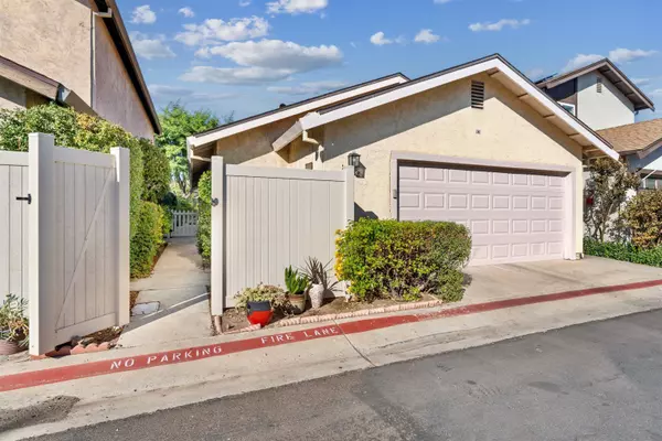 Santee, CA 92071,10388 Seth Way