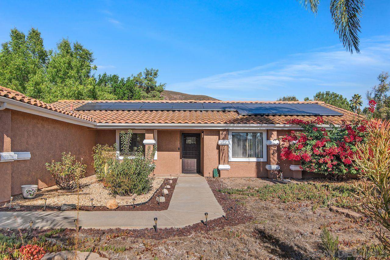 Ramona, CA 92065,23826 Vista Ramona Rd