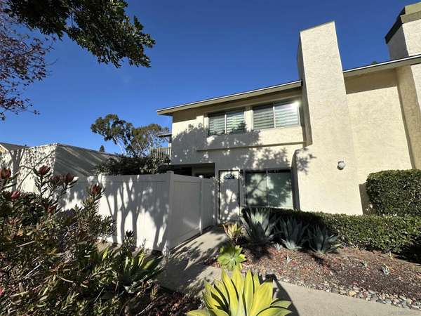 1914 Park Dale Ln, Encinitas, CA 92024