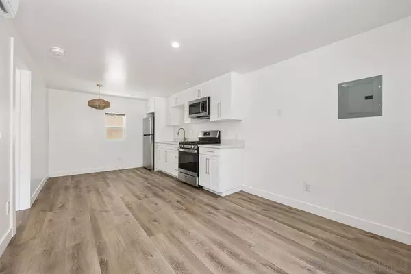 San Diego, CA 92104,3766-1 Villa Terrace