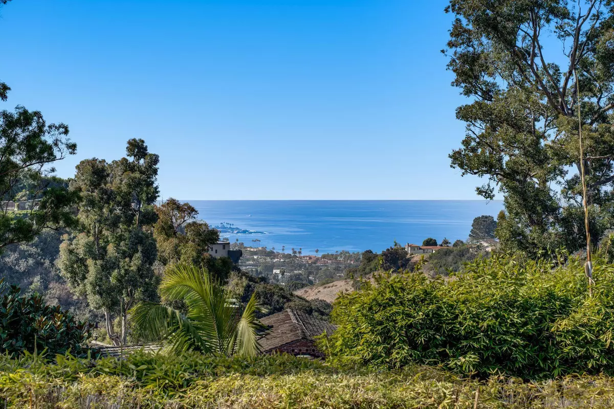 La Jolla, CA 92037,8070 La Jolla Scenic Dr N