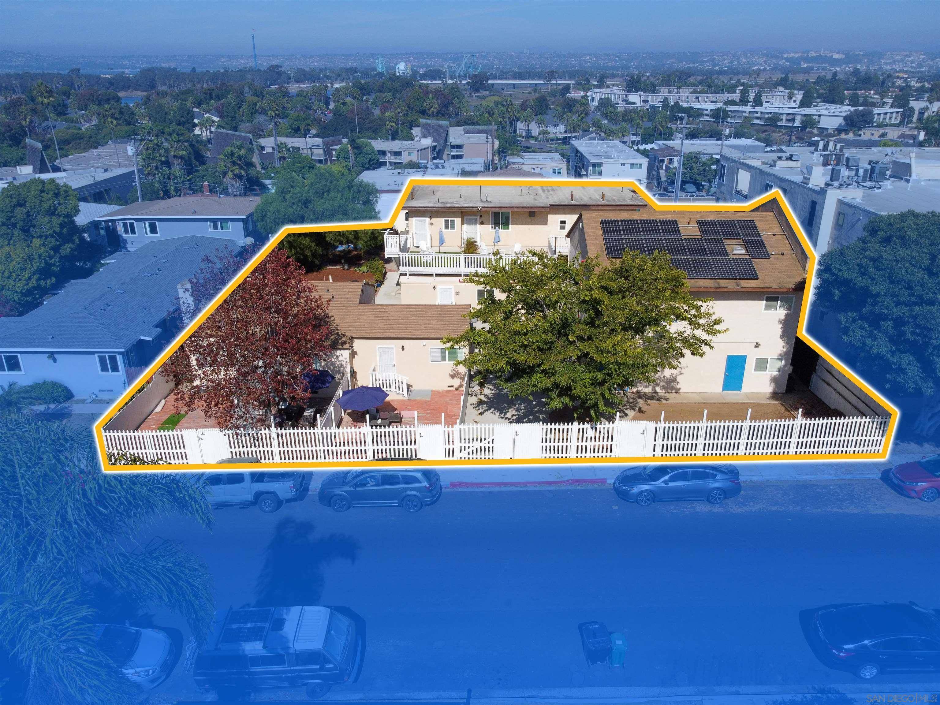San Diego, CA 92107,4420-26 Mentone St, San Diego, CA 92107
