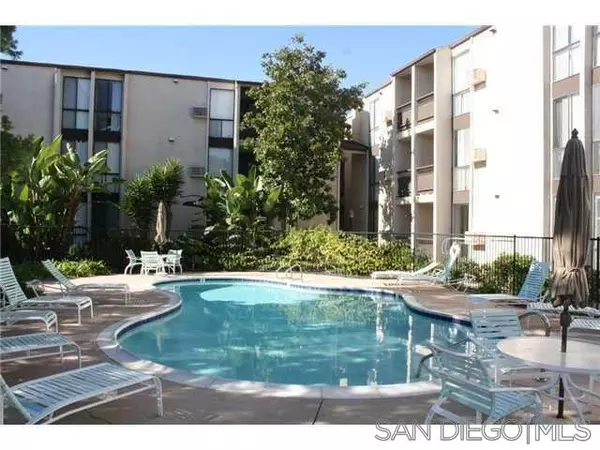 6924 Hyde Park Dr #219, San Diego, CA 92119