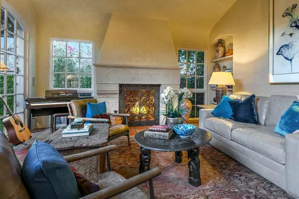 Rancho Santa Fe, CA 92067,6174 El Tordo