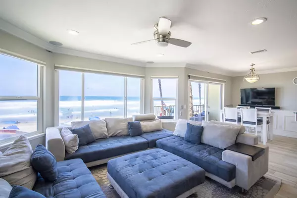 Oceanside, CA 92054,600 N The Strand #10