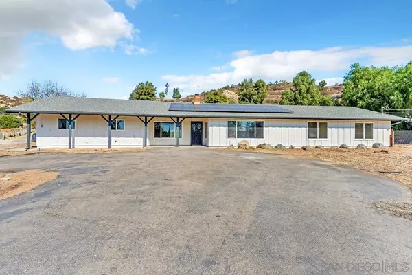 Lakeside, CA 92040,13238 Mapleview