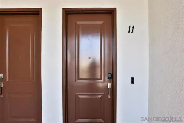 Chula Vista, CA 91915,1455 Banahaw Way #11