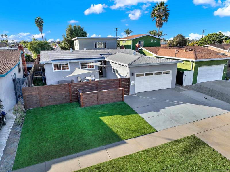 3918 Marlesta Dr., San Diego, CA 92111