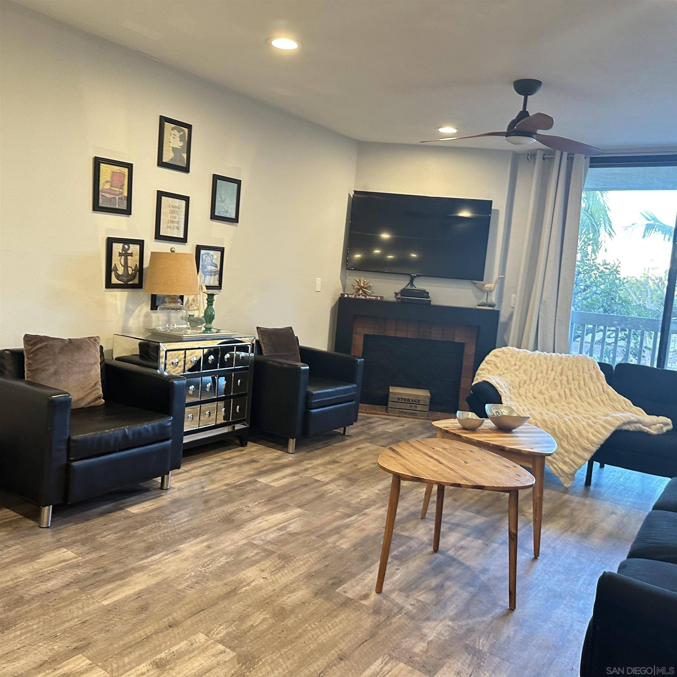 Oceanside, CA 92054,999 N Pacific #B112