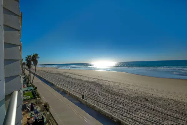 San Diego, CA 92109,3285 Ocean Front Walk #7