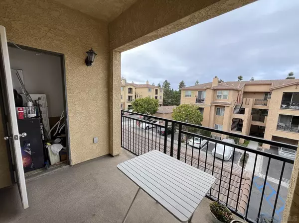 San Diego, CA 92130,3830 Elijah Ct #424