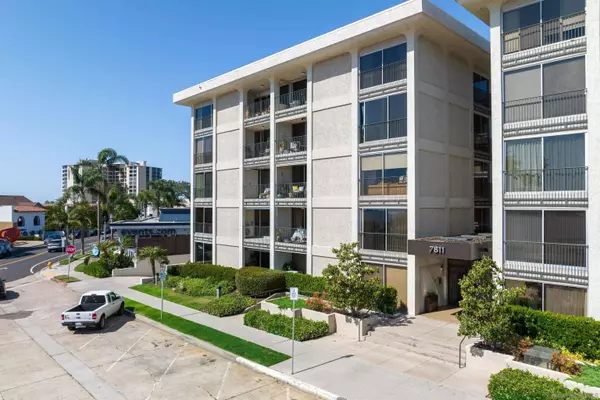 La Jolla, CA 92037,7811 Eads Ave #213