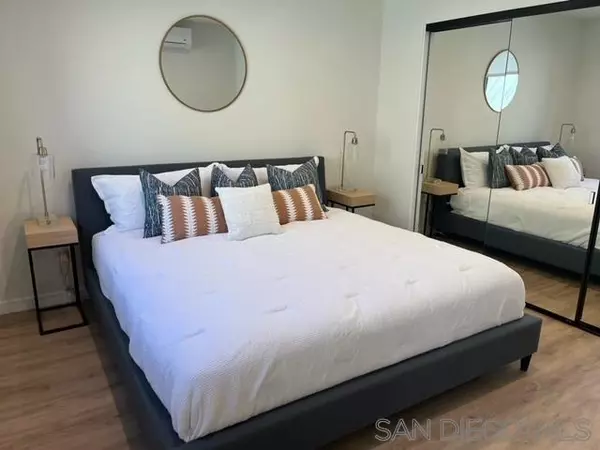 La Jolla, CA 92037,1111 Torrey Pines Rd #208