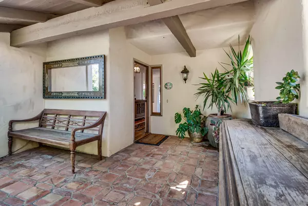 Rancho Santa Fe, CA 92067,16667 Via De La Valle