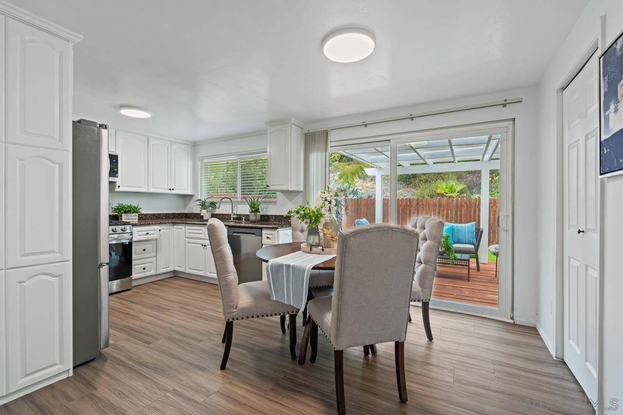 Poway, CA 92064,13315 Carriage Road