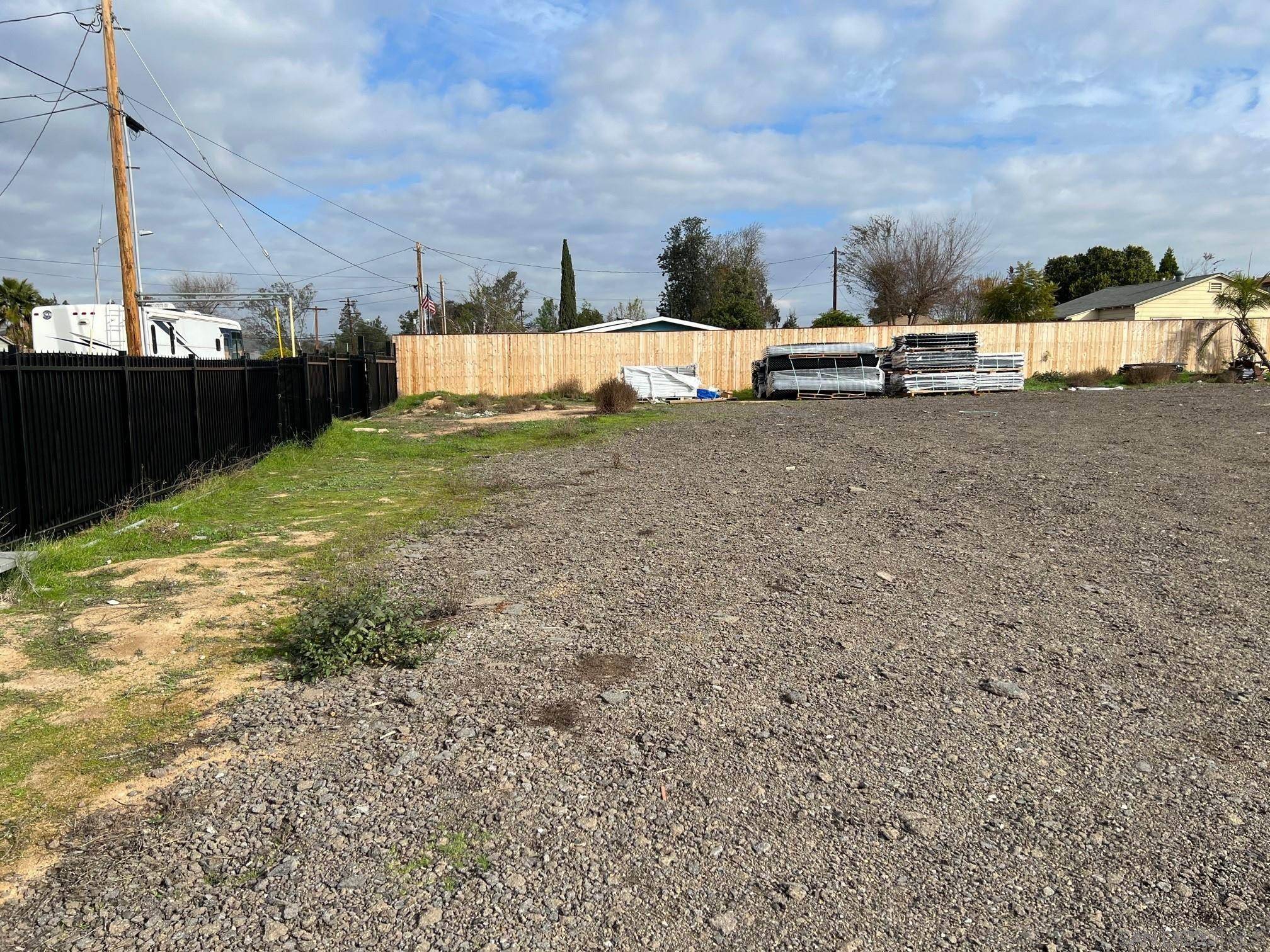 Santee, CA 92071,Railroad Ave #39
