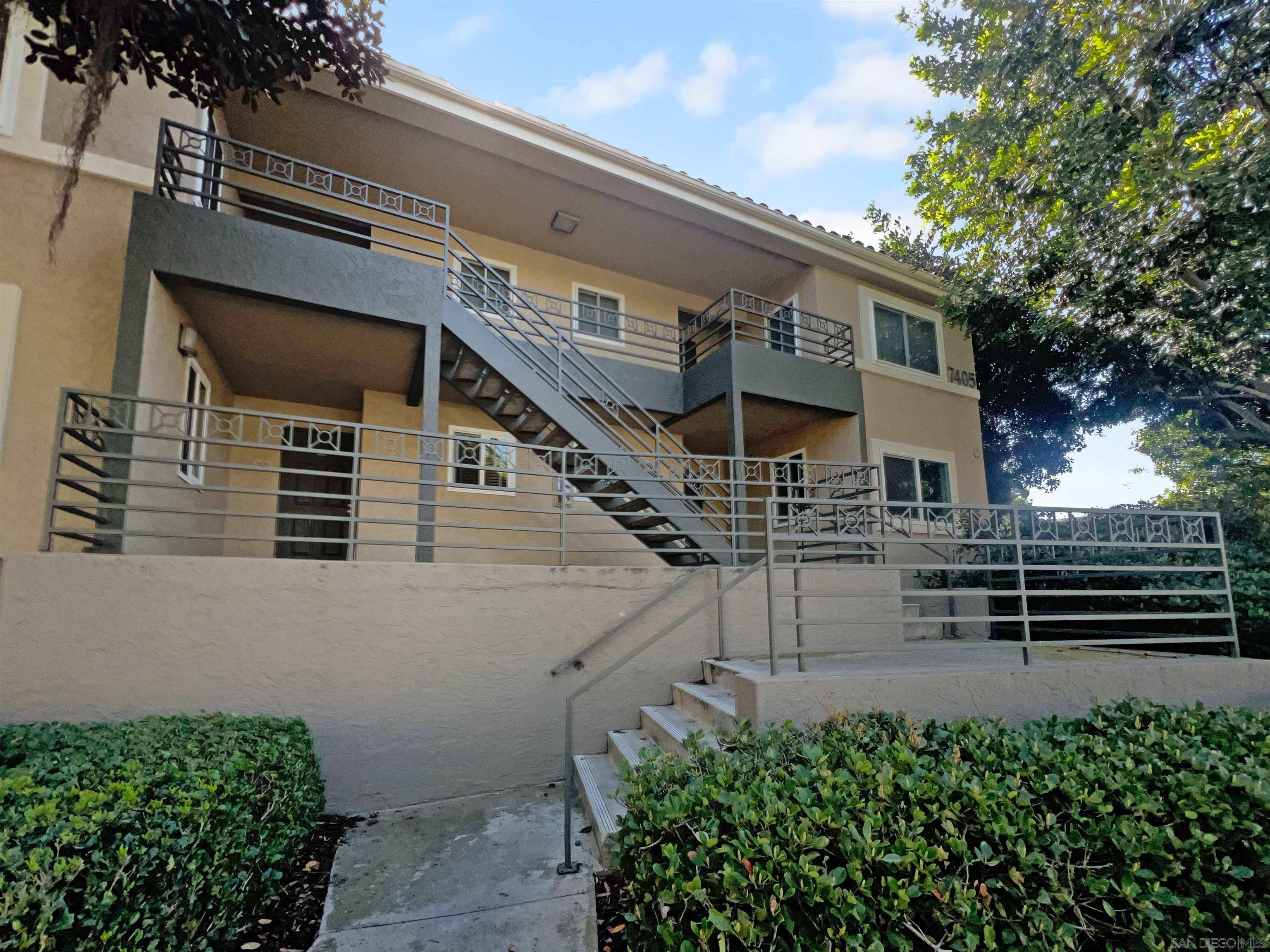 7405 Charmant Dr #2427, San Diego, CA 92122