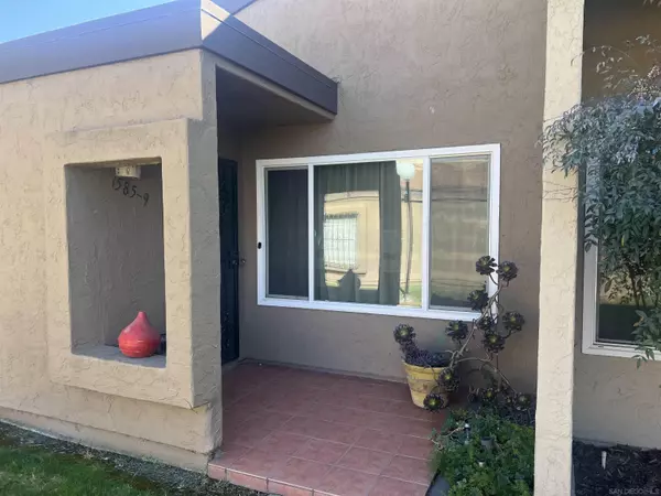 Chula Vista, CA 91911,1585 Mendocino Dr #9