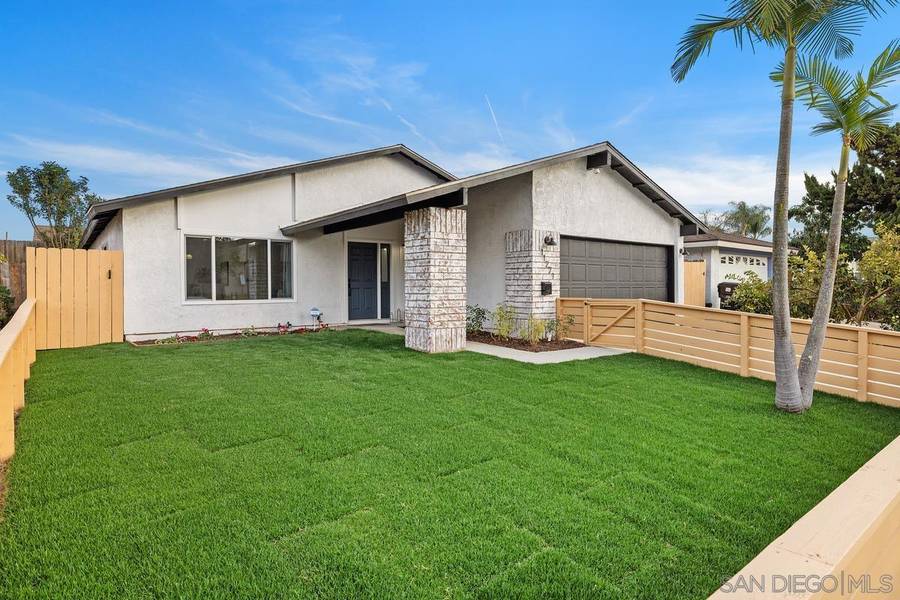 11271 AVENIDA DEL GATO, San Diego, CA 92126