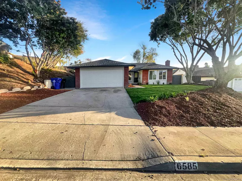 6585 Royal Gorge Ct, San Diego, CA 92119