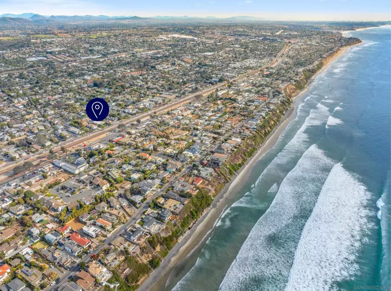 1353 N Vulcan Ave, Encinitas, CA 92024