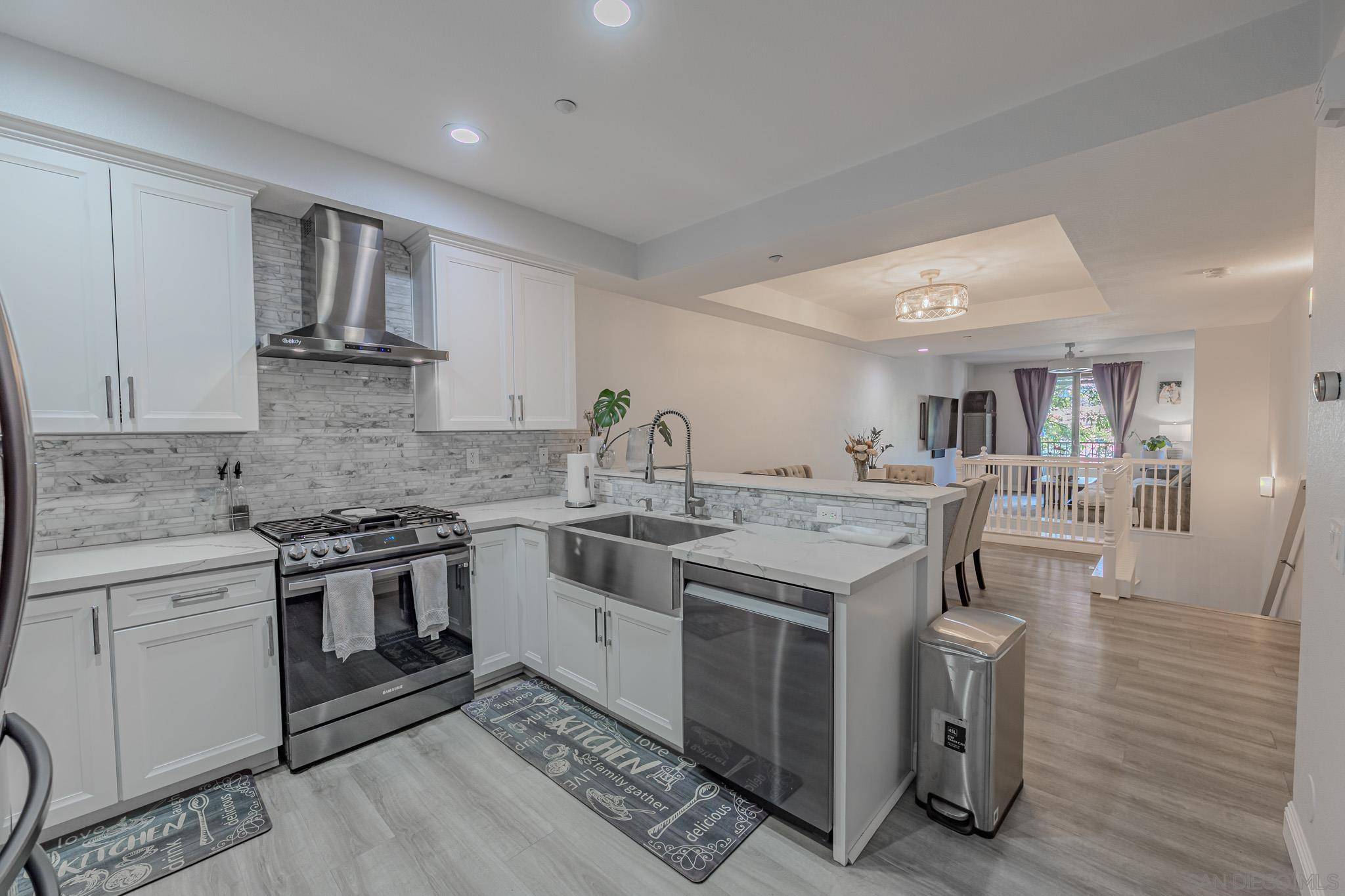 8301 Rio San Diego Dr #13, San Diego, CA 92108