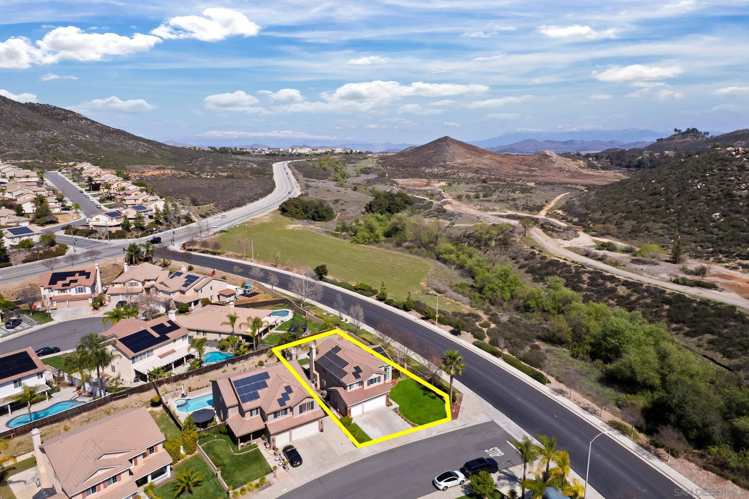 Murrieta, CA 92563,27954 Canyon Hills Way