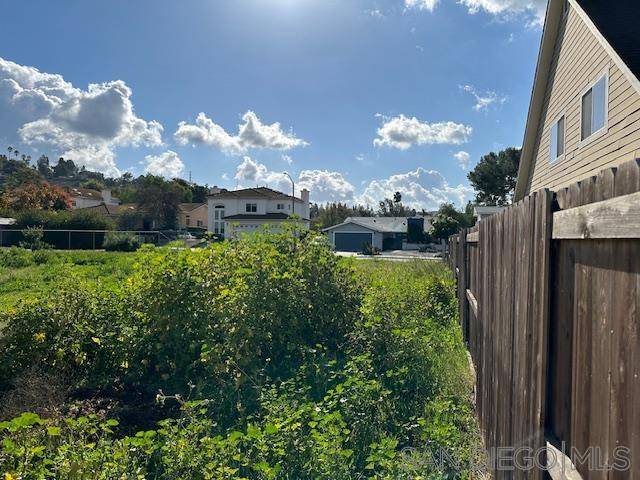 Poway, CA 92064,13646 Janette Lane #2