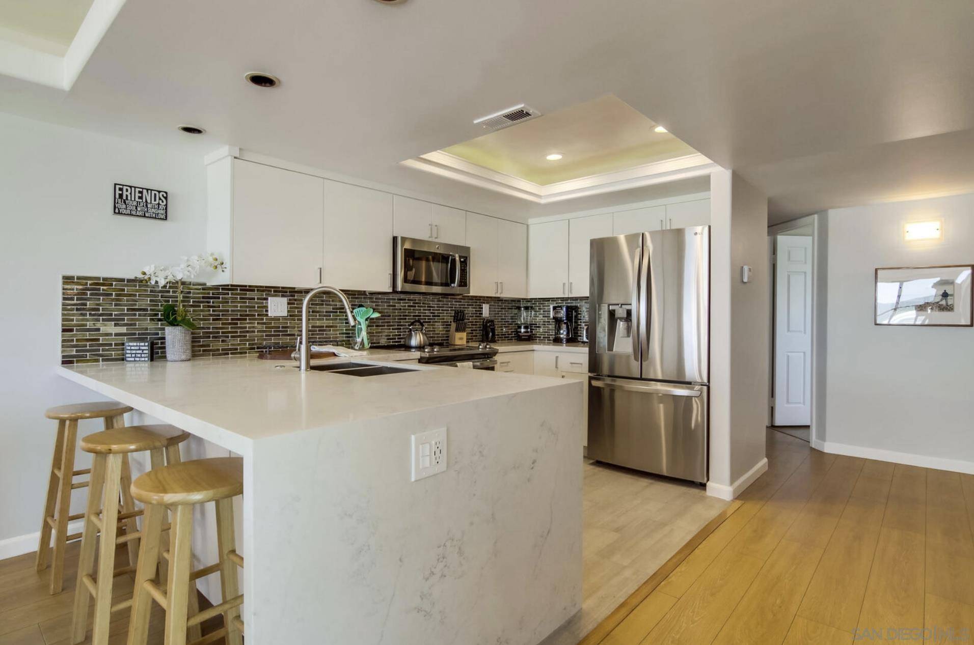 San Diego, CA 92109,3653 Ocean Front Walk