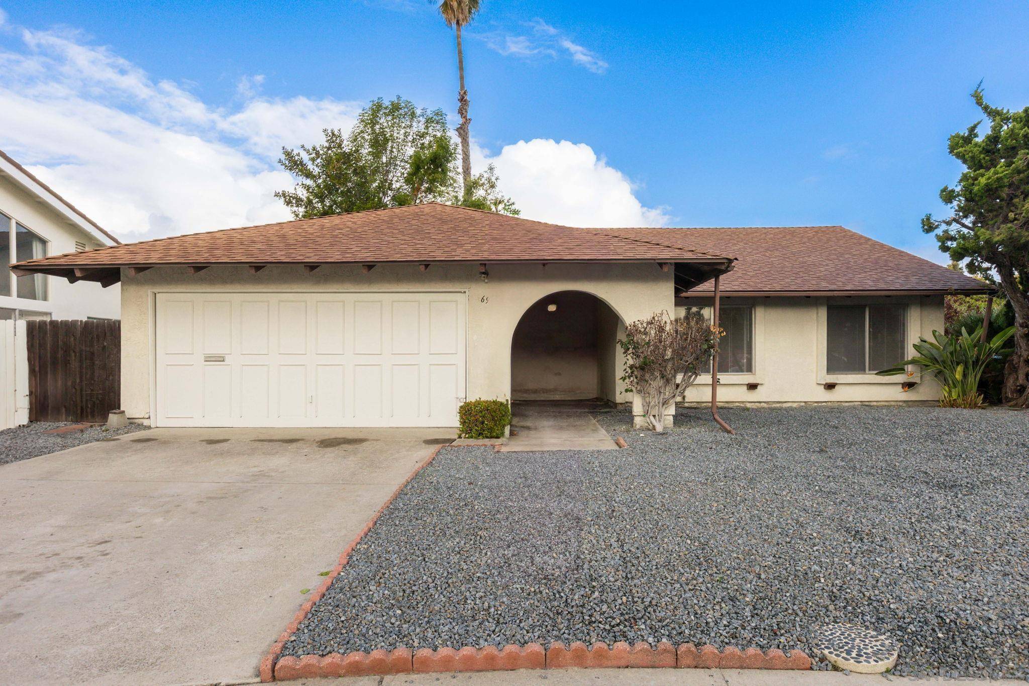 6946 Forrestal Court, San Diego, CA 92120